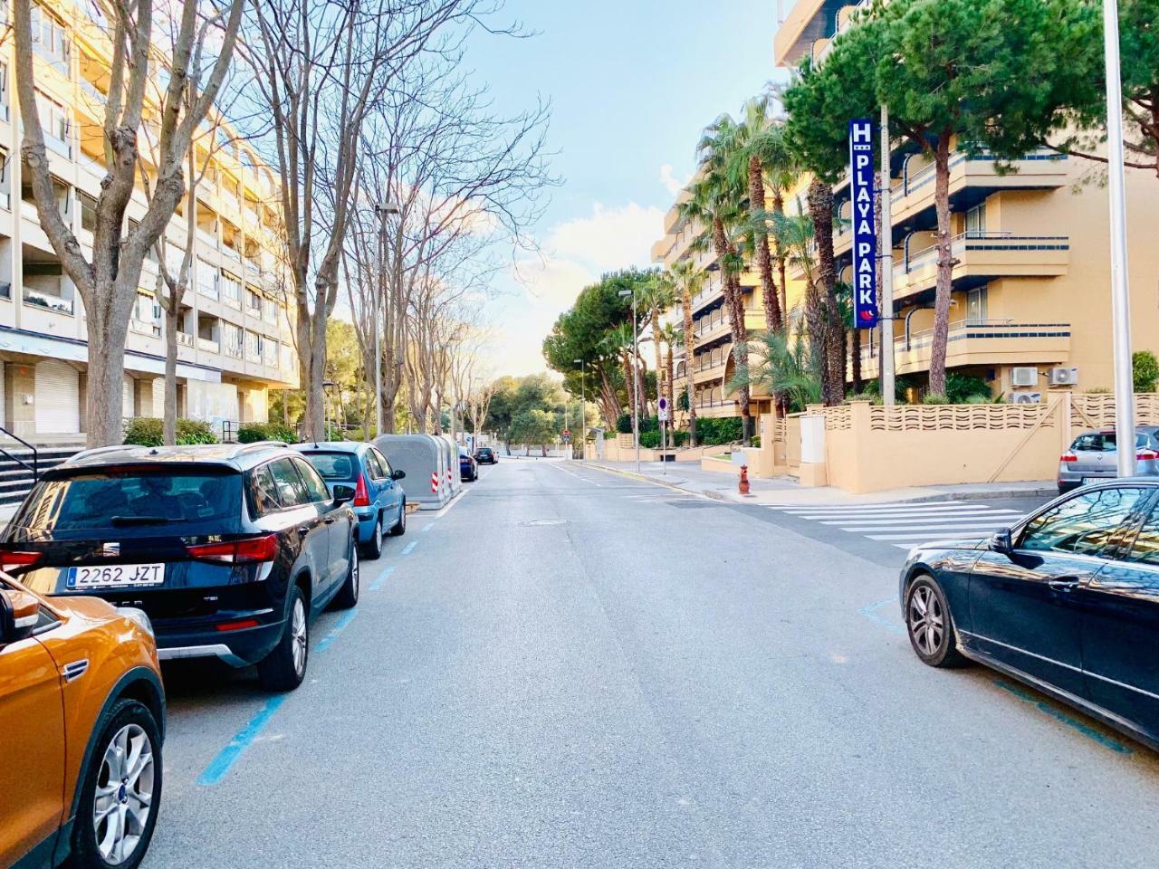 Ferienwohnung Book Playa Larga Salou Exterior foto